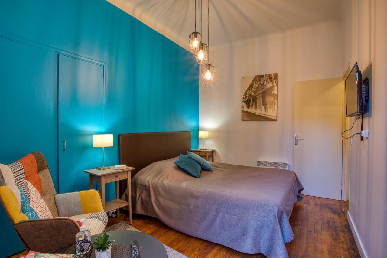Chez Alice Appartement En Plein Centre Ville Sarlat Exterior foto